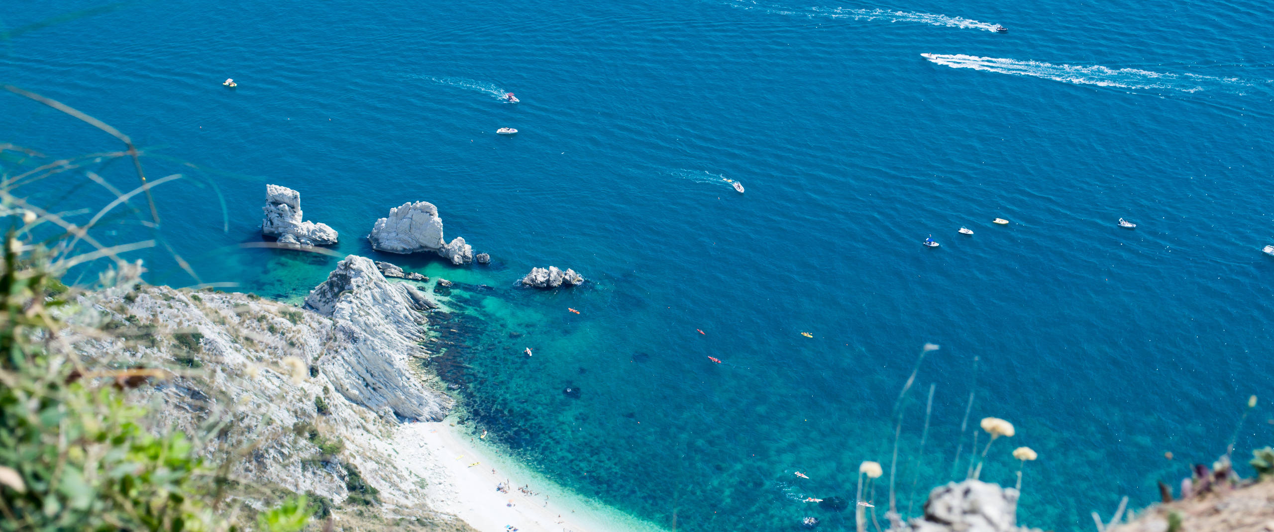 La spiaggia delle due sorelle sul Conero - Marche